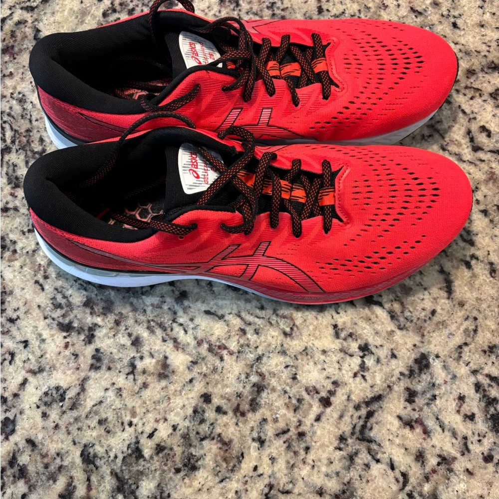 Asics Gel Kayano 28 Men's Red Running Shoes Size 12
NEW - Picture 12 of 12
